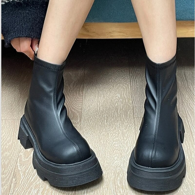 2023 m. Platforminiai Batai Gotikiniai Trumpi Batai Madingi Nugara Užtrauktukai Kulkšnies Batai Platforma Storas Padas Moteriški Chelsea Bateliai