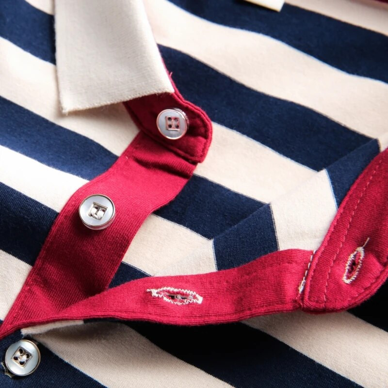 Ανδρικό μακρυμάνικο μπλουζάκι πόλο με άνετο αναπνεύσιμο ύφασμα και μινιμαλιστικό στυλ μόδας