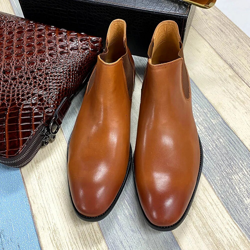 Elegantiški „Chelsea“ batai iš  odos vyriški batai ant kulkšnies su elastine juostele, juodi ant oficialaus verslo mados batai vyrams