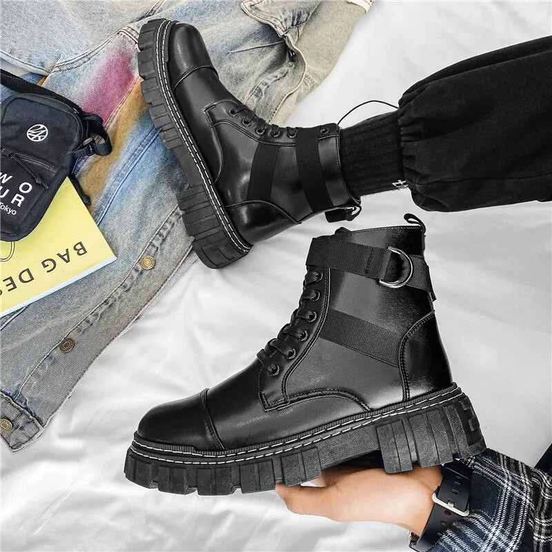 2022 m. naujos mados juodi vyriški motociklininko batai, patogūs platforminiai, vyriški, suvarstomi, laisvalaikio batai botas hombre