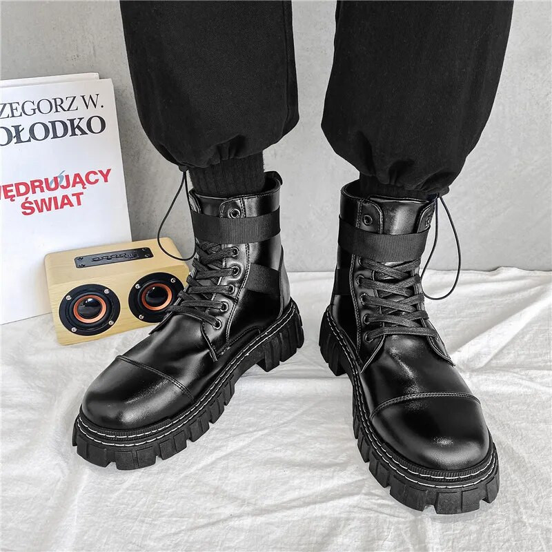 2022 m. naujos mados juodi vyriški motociklininko batai, patogūs platforminiai, vyriški, suvarstomi, laisvalaikio batai botas hombre