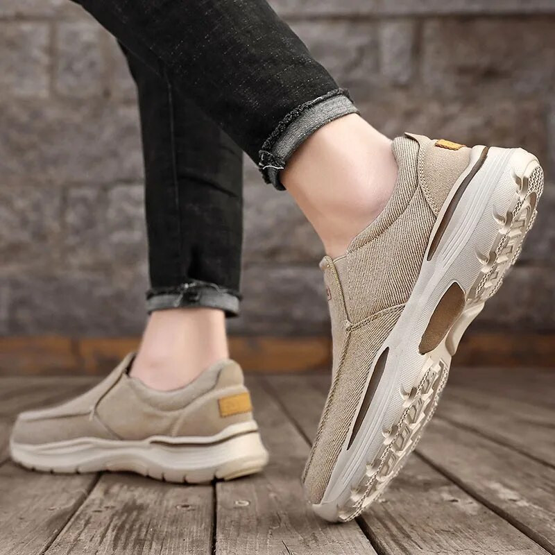 Nauji vyriški drobiniai batai madingi vyriški laisvalaikio batai lengvi neslystantys skalbti džinsiniai batai, batai lauke, sportbačiai, vulkanizuoti