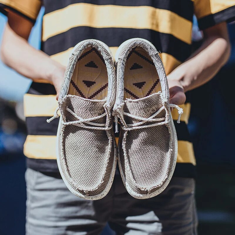 2023. aasta uued suvised meeste lõuendist kingad Kerged, hingavad pehmed libisevad vabaajajalatsid Moodsad rannapuhkuse jalapüksid, suur suurus 48