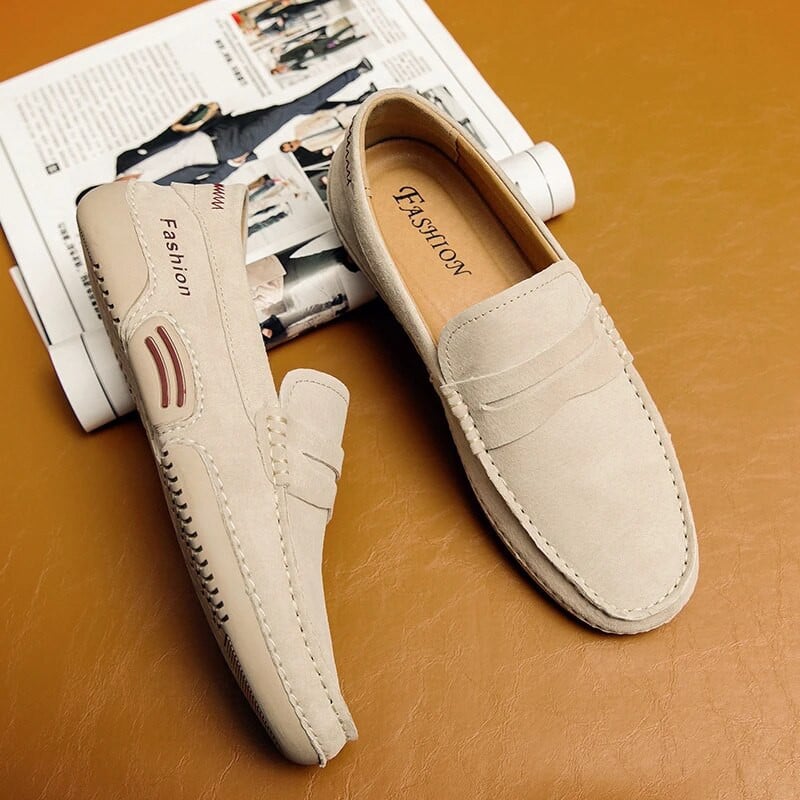 Meeste püksid, libisemine, sõidujalatsid, vabaaja käsitööna valmistatud mokassiinid jalatsid Luksuslikud nahast meeste plätud Mocassin kodu mugavad jalatsid