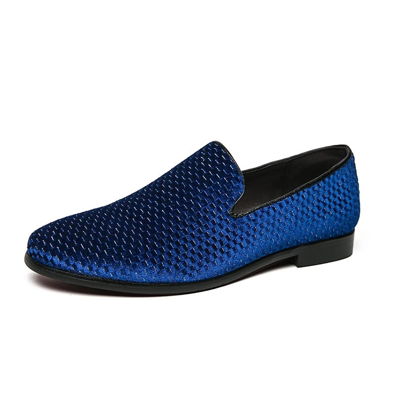 2023 Νέα Velvet Ανδρικά Loafers Πολυτελή μάρκα παπούτσια Slip on toe Party Wedding Shoes Fashion Ανδρικά Loafers Black Wine Red Flats