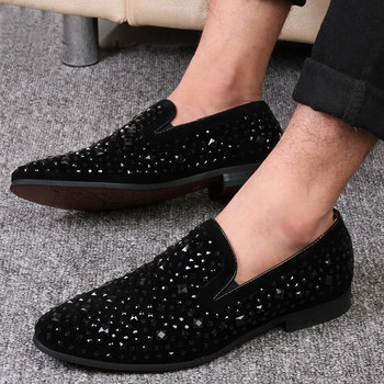 Черни шипове 2022 Нова марка Мъжки мокасини Луксозни обувки Деним и метални пайети Висококачествени ежедневни мъжки обувки
