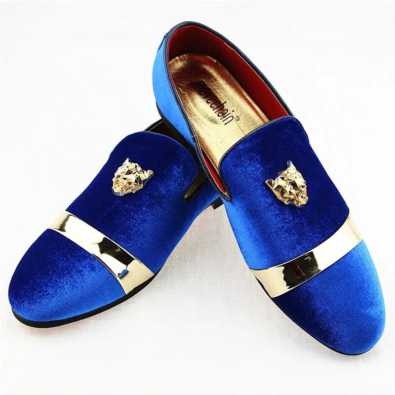 Moccain Férfi divat Hímzés Naplopók Férfi Alkalmi szabadtéri vezetés mokaszinok Cipők Fiatalok Divatos parti lakások 38-48 méretek