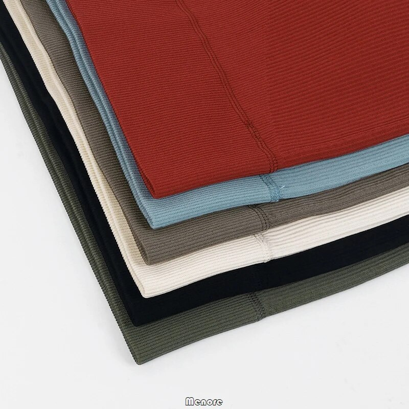 Seksikad soonikuga triibulised retuusid Naiste õmblusteta kootud jooga spordiretuusid Fitnessiks Slim Push Up Scrunch Leggins jõusaali treeningpüksid