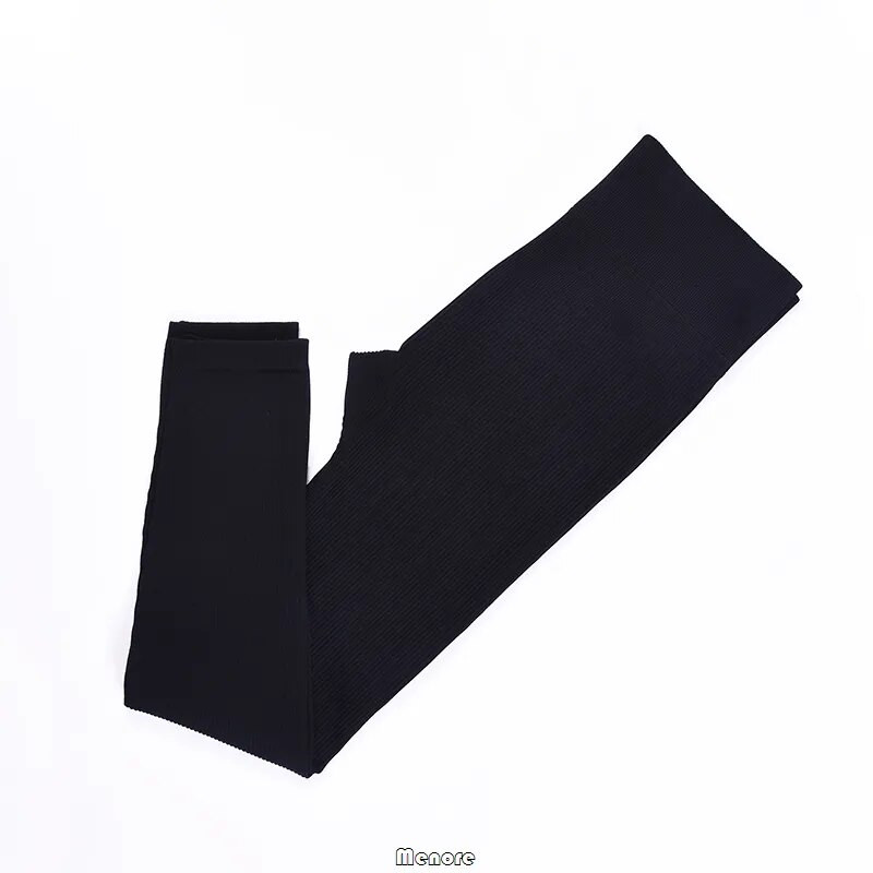 Seksikad soonikuga triibulised retuusid Naiste õmblusteta kootud jooga spordiretuusid Fitnessiks Slim Push Up Scrunch Leggins jõusaali treeningpüksid