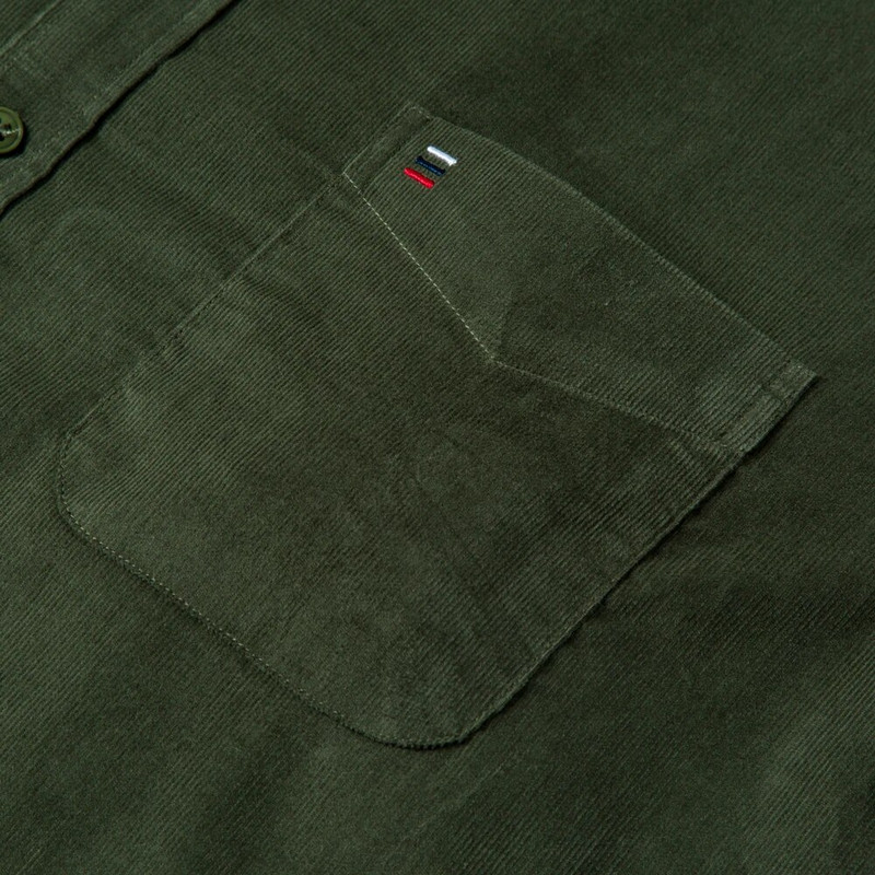 Meeste moetüüpi pikkade varrukatega velvetist särk, ühe taskuga mugav, pehme 100% puuvillane töö vabaaja nööpidega särgid