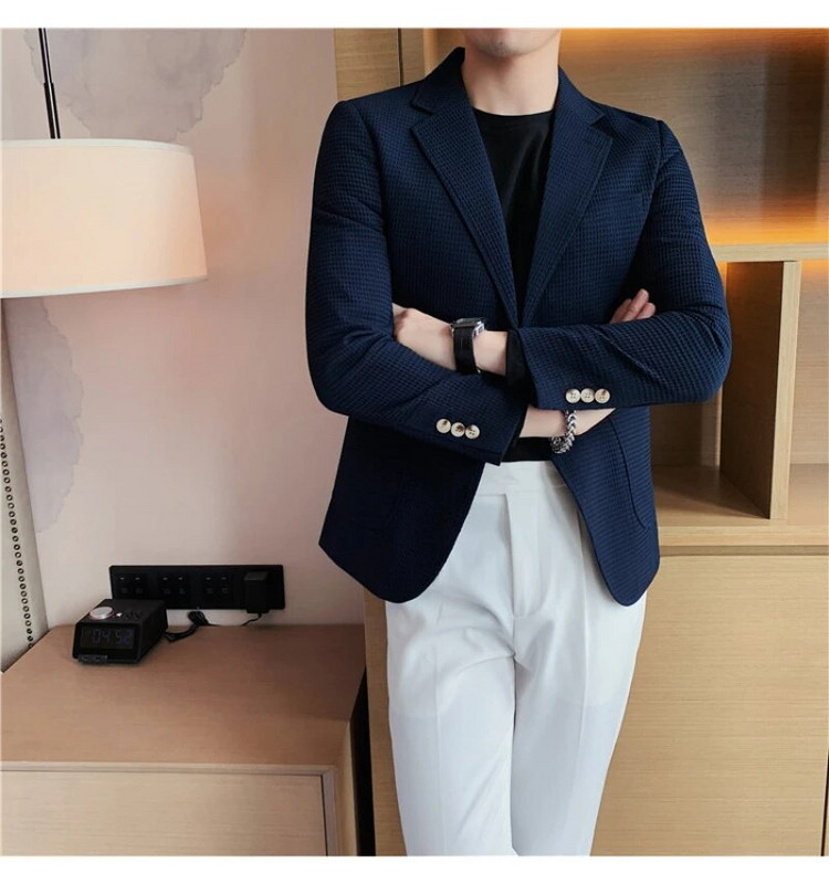 Kvaliteetne bleiser meeste itaalia stiilis esmaklassiline lihtne mood Elegantne äriline vabaajatöö Härrasmeheülikonnaga jakk