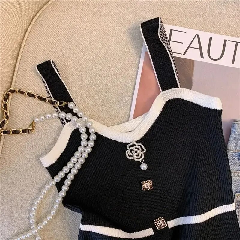 Καλοκαιρινό κοντό τοπ Γυναικείο γαλλικό στιλ 3d δέσιμο με λουλούδια Crop Top Μικρό πλεκτό γιλέκο με καπίστρι Λεπτό κάτω κάτω έξω Φορέστε Small tank Top