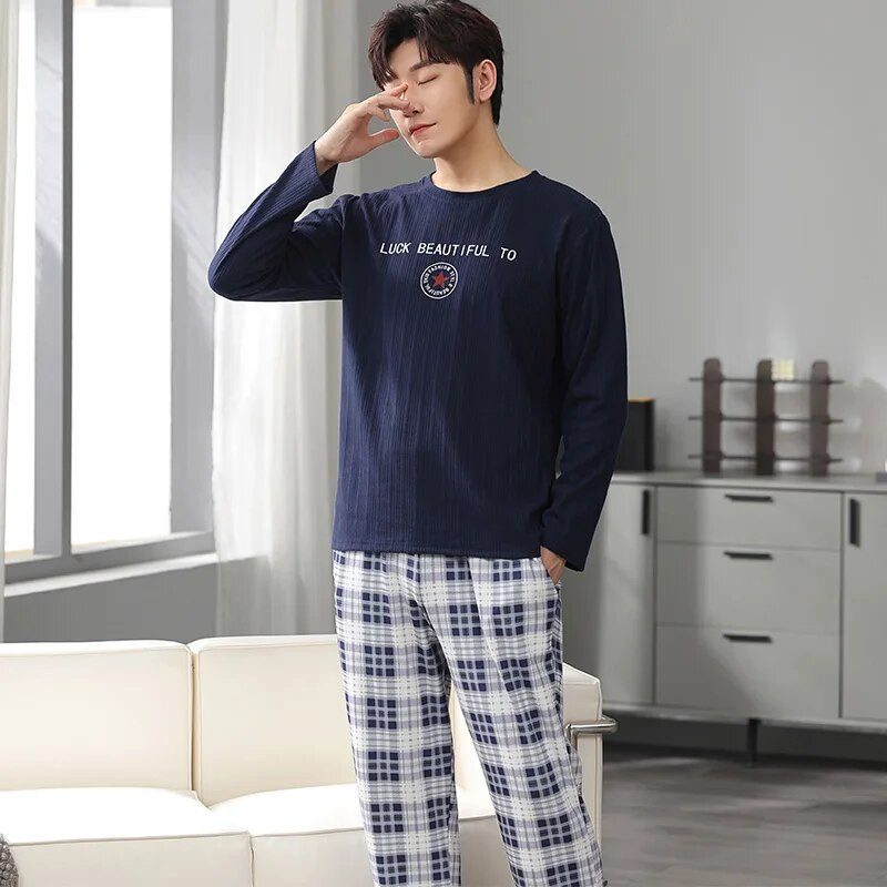 Gamintojas Rudens vyriškos medvilnės pižamos raidėmis dryžuoti miego drabužiai animacinių filmų pižamų rinkiniai laisvalaikio poilsio kostiumai pižamos didelio dydžio 3XL pižama