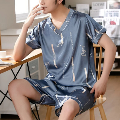 Meeste satiinist T-särk Meeste V-kaelusega lühikeste varrukatega vabaaja T-särk lahtised pidžaamatopsid Trükitud Salongirõivad Magamisriided T-särgid Topid