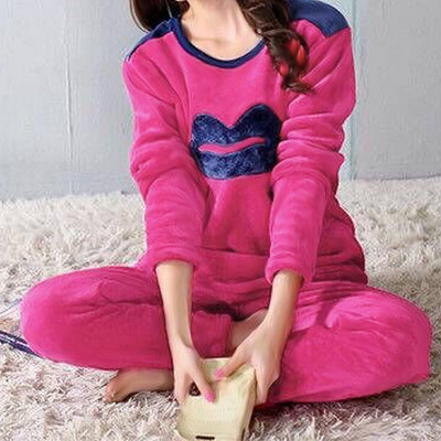 Moterų rudens žiemos šilti flaneliniai moteriški pižamų rinkiniai Storio koralinio aksomo ilgomis rankovėmis animacinių filmukų miegui skirtų plonų flanelinių pižamų rinkinys