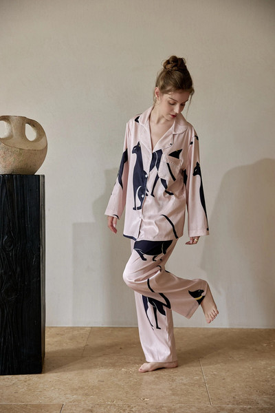 Ružičasta pidžama s printom egipatske mačke, 2 komada, uključujući majicu dugih rukava i hlače, elegantna, prikladna za izležavanje kod kuće, udobna