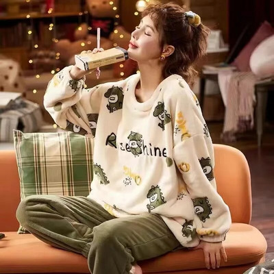 Flanellist naiste pidžaamakomplektid Sügistalvised magamisriided Armastus trükitud triibuline sametpidžaama naistele Pijama Mujer 2-osaline Pjs koduriided