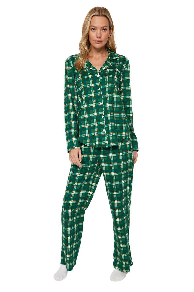 Trendyol naiste pleed / tšekk pikkade varrukatega kodurõivaste tavaline pidžaamakomplekt