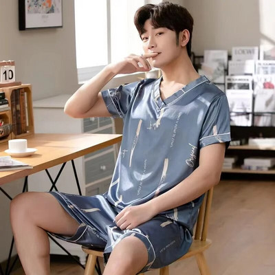 Nauji, 2023 m. pižamų vyriški vasariniai pižamų rinkiniai V formos iškirpte trumpomis rankovėmis Pižamos laisvalaikio namuose didelio dydžio miegui skirtos ledinės šilko pižamos vyrams
