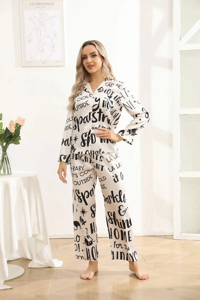 Nauji kalėdiniai moteriški miegui 2 vnt. rinkinys, smėlio spalvos monograminis ilgomis rankovėmis ir kelnių pižamų rinkinys, šilko tekstūros aukštos kokybės medžiaga