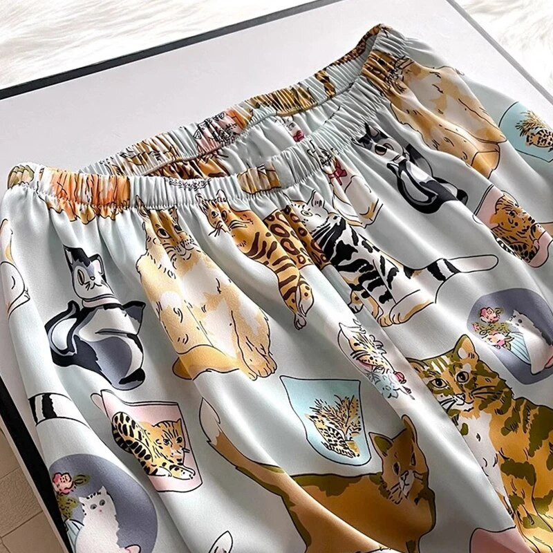 Rudens nauja Ice Silk Minkšta pižama moterims Moteriški kardiganų rinkiniai su atvartais 2 dalių mielos katės marginimo pižamos mergaitėms