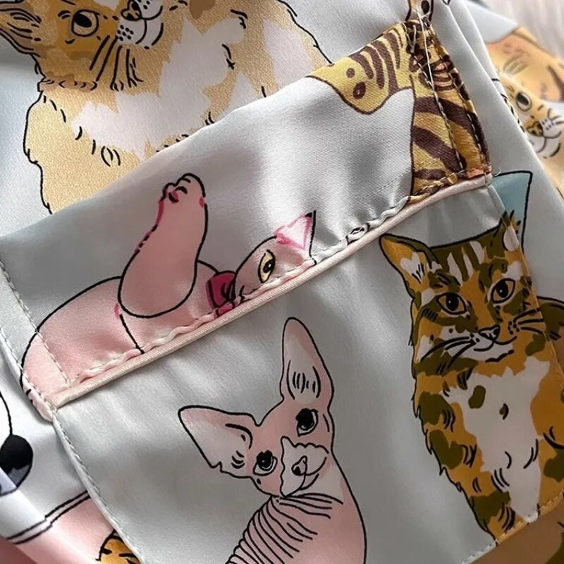 Rudens nauja Ice Silk Minkšta pižama moterims Moteriški kardiganų rinkiniai su atvartais 2 dalių mielos katės marginimo pižamos mergaitėms