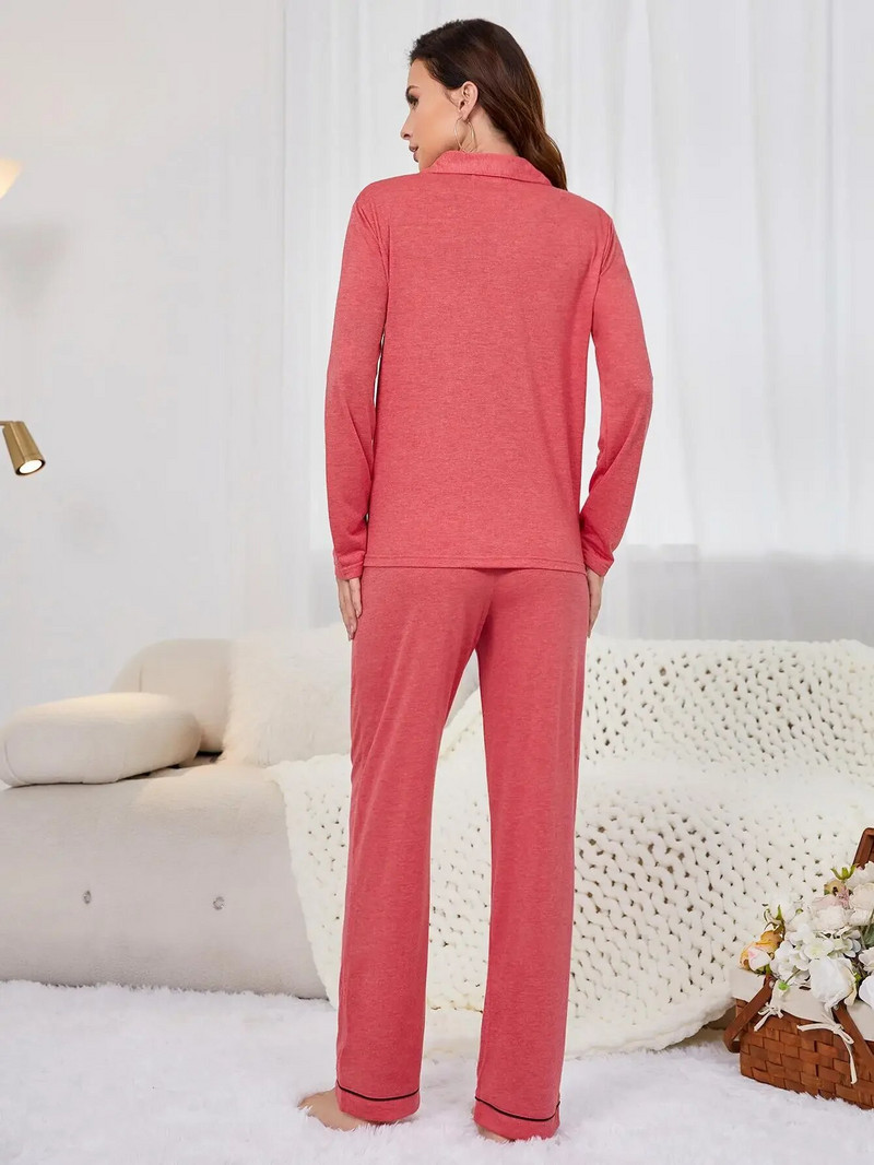 Pikkade varrukatega sügisene naiste pidžaamakomplekt Keerake kraega magamisriiete nööbiga ülaosa ja püksid, 2-osaline ööriided, naiste riietusriie