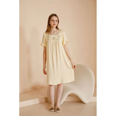 2023 m. naujausio raukinto dizaino pižamos naktiniai marškiniai moterims Vasariniai medvilnės viskozės mergaičių mielas saldus miegantis pižamos naktinis marškinys