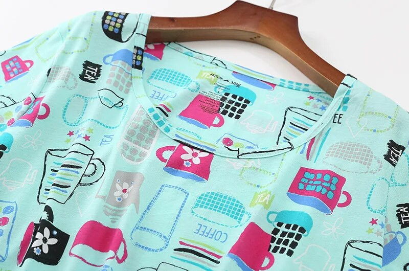 Daugiaspalvis mielas moteriškas naktinis marškinys trumpomis rankovėmis Vasariniai namų drabužiai pižama Medvilniniai naktiniai pižamos Moteriški seksualūs spygliuočiai miegui