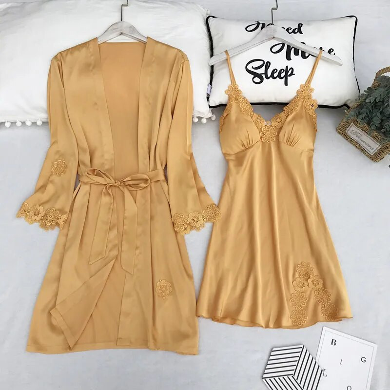 Šviesiai žalios moteriškos 2 vnt viskozės chalatų rinkiniai Seksualūs naktiniai chalatai ir šortai pižamos kostiumas miegui Vasaros poilsio naktiniai drabužiai namuose