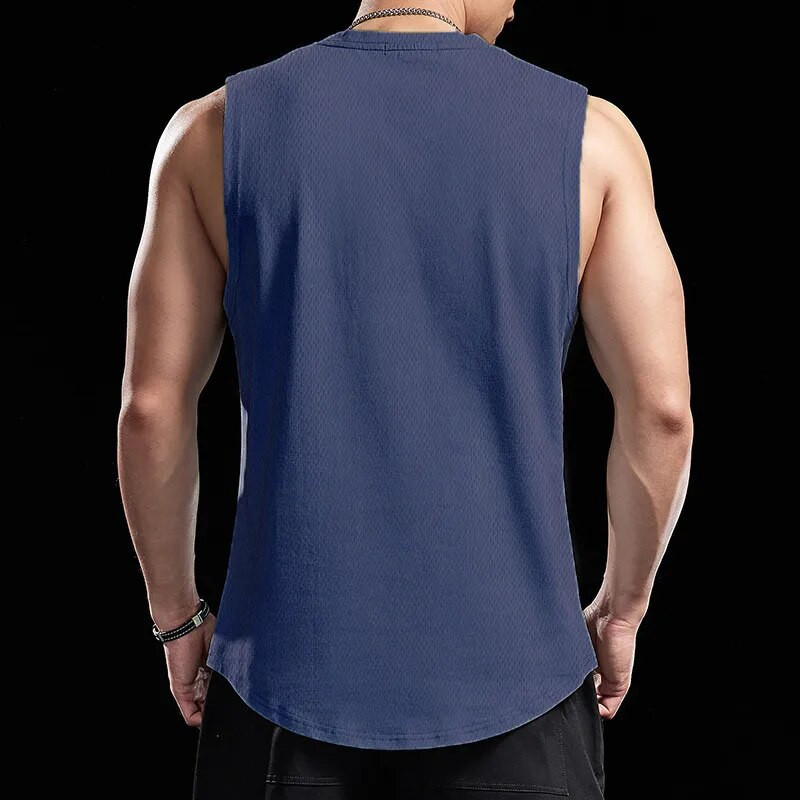 2022 m. Nauji Vyriški apatiniai marškinėliai Gamintojas Gyms marškinėliai vyriški Greitai džiūstantys kultūrizmo viršutiniai marškinėliai be rankovių Kvėpuojantys apatiniai vyriški sportinė liemenė