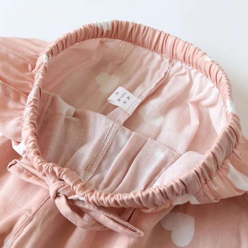 Vasariniai plonos medvilnės namų šortai su širdele spauda, laisvi prigludę aukštu juosmeniu medvilninės pižamos Moteriški kambariniai šortai