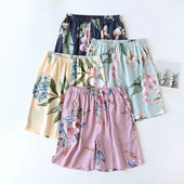 Lahedad ja mugavad hingavad rayon-lõikelised pidžaamapüksid Naistele Lilled Õhukesed lahtised viskoospüksid Naiste suvised armsad lühikesed püksid