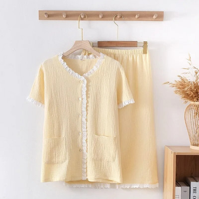 Proljeće/ljeto 2023. Novi ženski komplet pidžama 100% pamuk kratkih rukava + Capris dvodijelni set za kućne salonke s V-izrezom od čipke