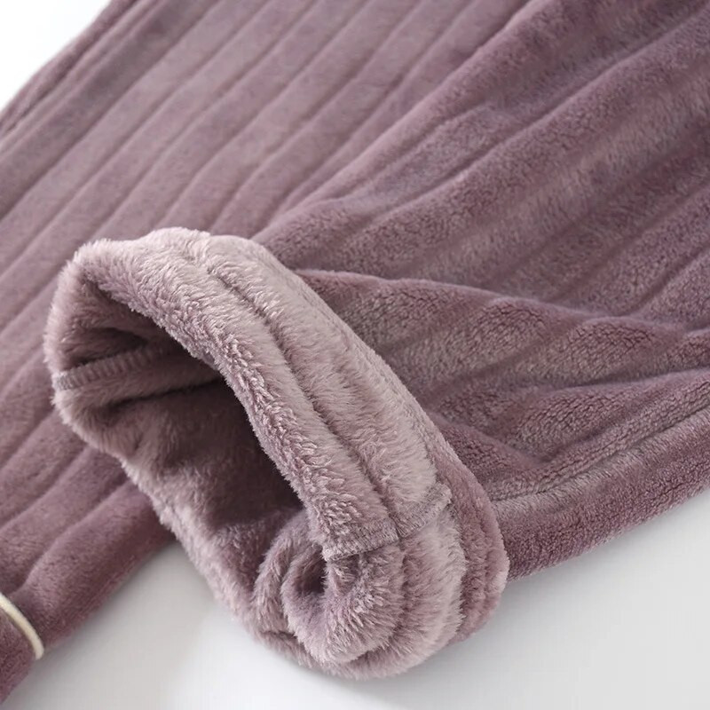 Nove jesenske i zimske pidžame za par plus baršunaste podebljane flanelske hlače za muškarce i žene hlače veće veličine kućni donji dio hlača