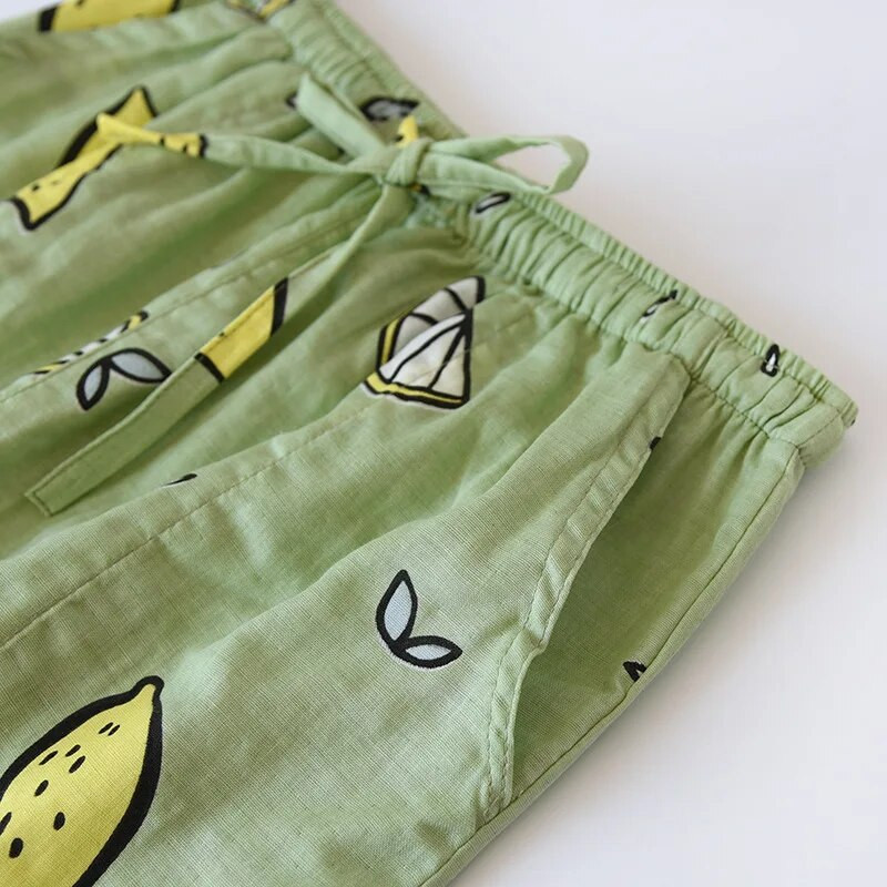 Kevadised uued naiste 100% marli puuvill, aluspõhja lill, naiste trükitud suures suuruses lahtised püksid värske stiiliga naiste kodurõivaste püksid