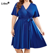 Suvised suures suuruses naisterõivad ühevärviline piim siidist vabaaja V-kaelusega vööside, lühikeste varrukatega pullover Keskmise pikkusega kleit