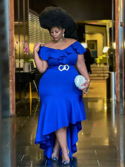 Külmade õlgade volangidega kleit, suures suuruses trimmiga Empire`i pakett, puusa, ebaregulaarne, elegantne naiste õhtused sünnipäevarõivad