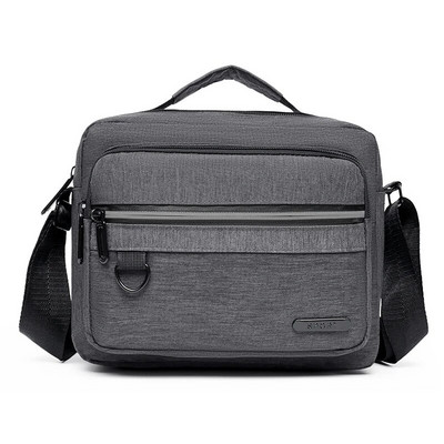 „Crossbody“ krepšys „Crossbody“ krepšys, vyriškas, didelės talpos daugiasluoksnis įkrovimo krepšys.