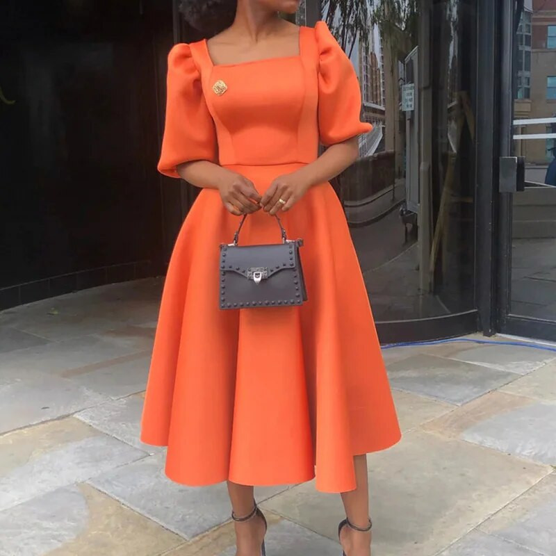 Γυναικείο φόρεμα Plus Size Καλοκαιρινό μονόχρωμο τετράγωνο γιακά φουσκωτό κοντομάνικο φερμουάρ Ψηλόμεση Κομψό βασικό Midi φόρεμα με μεγάλο στρίφωμα