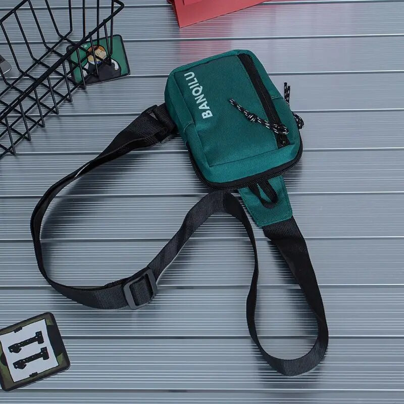 2023 m. Laisvalaikio kelioniniai telefono krepšiai Vyriški krūtinės krepšiai Vyriški krepšiai ant peties Madingi šoniniai slydimo krepšiai, skirti vyrams