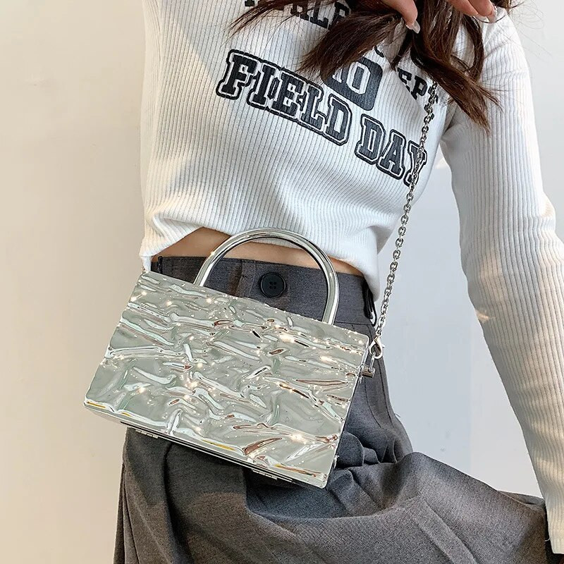 Metalinės dėžutės pečių krepšys Trend 2023 dizainerio rankinė Moteriška mada Chic Point vakarėlis sankabos krepšys Naujiena sidabrinė grandinėlė Crossbody Bag