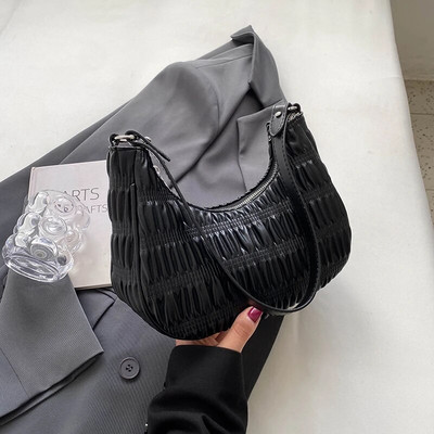 Half Moon Prabangus dizainerio grandinės pečių krepšiai Vasaros laisvalaikio klasika moterims Crossbody Daugiaspalvės paprasto stiliaus madingos rankinės