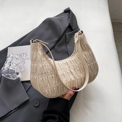 Half Moon Prabangus dizainerio grandinės pečių krepšiai Vasaros laisvalaikio klasika moterims Crossbody Daugiaspalvės paprasto stiliaus madingos rankinės