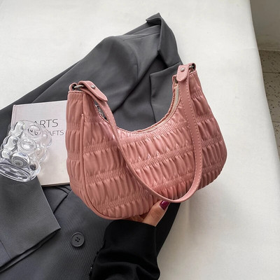 Half Moon Prabangus dizainerio grandinės pečių krepšiai Vasaros laisvalaikio klasika moterims Crossbody Daugiaspalvės paprasto stiliaus madingos rankinės