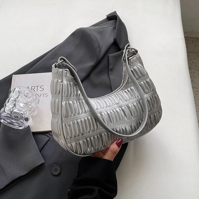 Half Moon Prabangus dizainerio grandinės pečių krepšiai Vasaros laisvalaikio klasika moterims Crossbody Daugiaspalvės paprasto stiliaus madingos rankinės