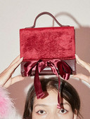 Slatka mašna Baršunaste torbe na rame Ljetna moda Nove haljine Torbice za zabave Torbice 2023. Luksuzni dizajn Visokokvalitetni ženski proizvodi preko tijela