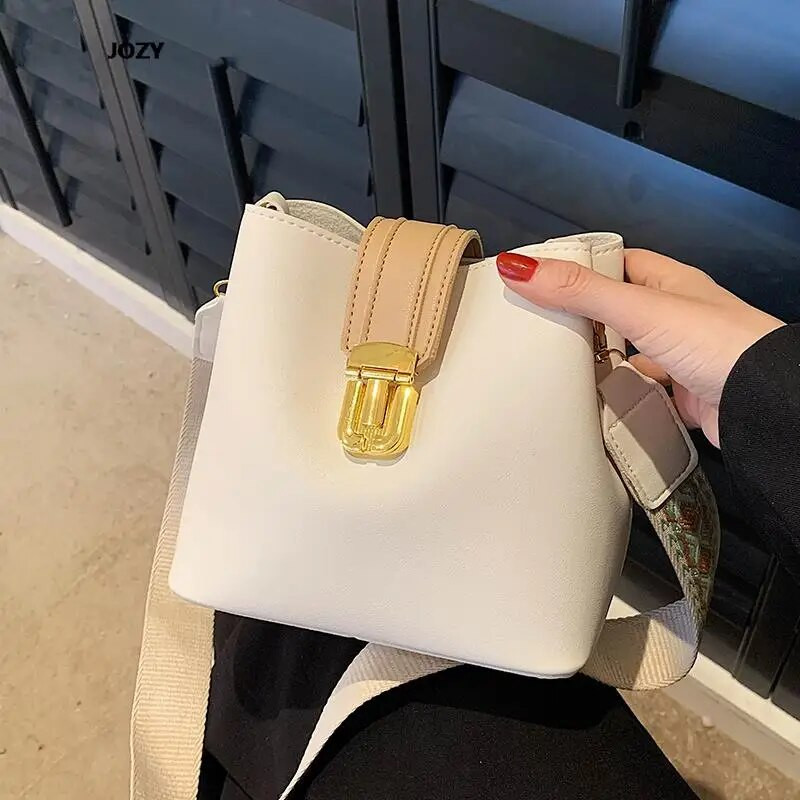 Bucket Small Crossbody Krepšiai su laisvalaikio ir paprasto stiliaus prabangiu dizaineriu, nauja vasarine peties rankine mada moterims Odine pinigine