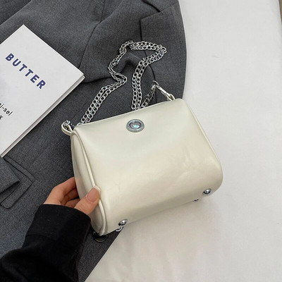 Slatka ljetna modna lančana jastučna torba preko ramena 2023., luksuzna dizajnerska nova mala ženska torbica na rame, ležerne PU ručne torbice jednostavnog stila