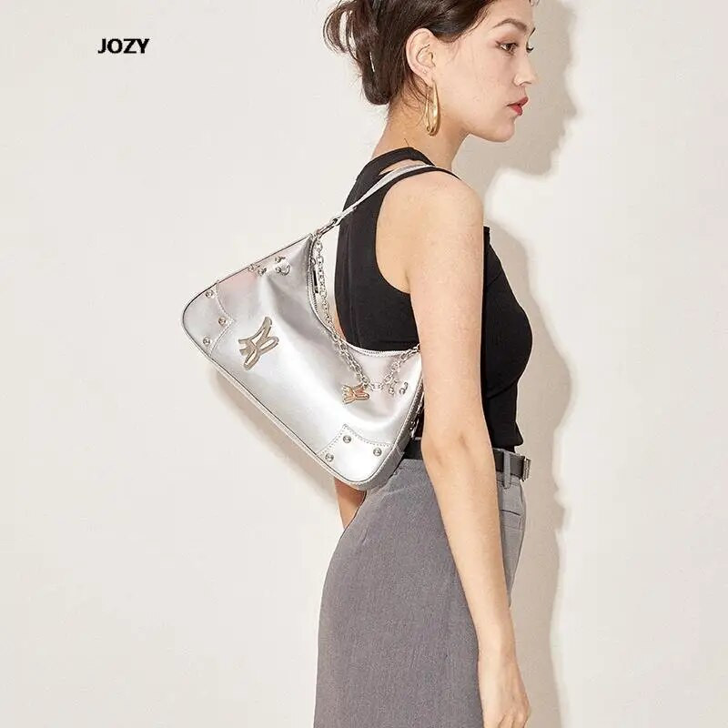 Madingi prabangūs dizainerių pečių krepšiai 2023 m. Naujos vasaros universalios grandinėlės rankinės moterims Odinės kasdienės Y2k paprasto stiliaus piniginės